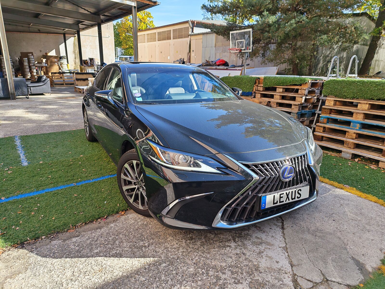 Lexus ES desde 2022: Haz crecer tu negocio de taxi, Uber o Bolt